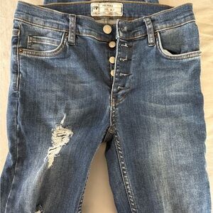 Free People Women’s Distressed Blue Skinny Jeans